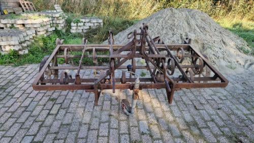 Trillend Cultivator