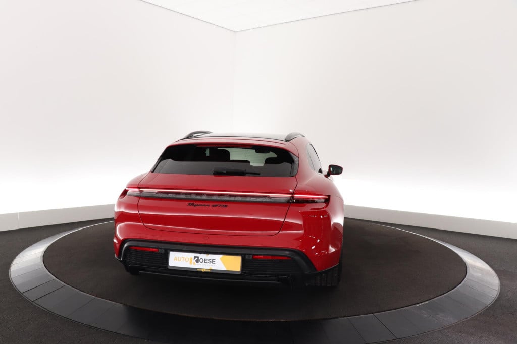 Porsche Taycan sport turismo gts | 93 kwh accu plus | surround view | innod