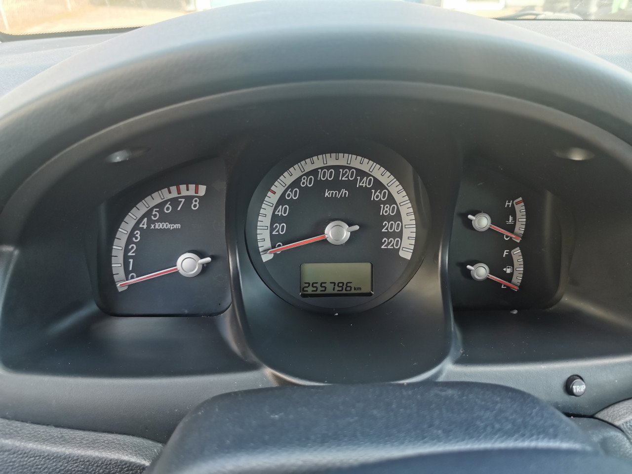 Mooie Kia Sportage 2.7 V6 4WD automaat (bieden vanaf 2800)