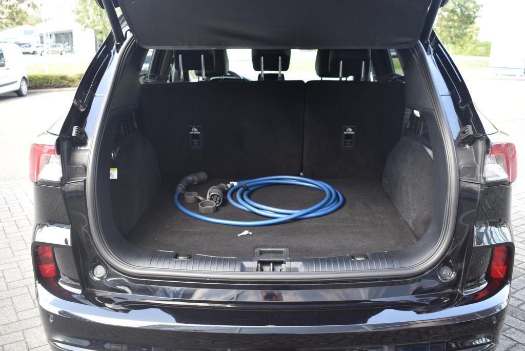 Ford Kuga 2.5 phev st-line x | elektrisch wegklapbare trekhaak | climate co