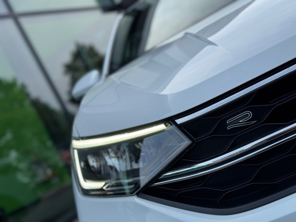 Volkswagen Taigo 1.0 tsi r-line * panoramadak * virtual cockpit * led * pdc