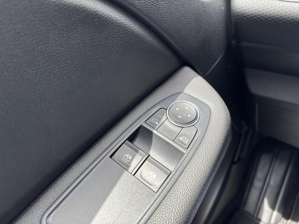 Renault Clio 1.6 e-tech hybrid 140 zen easy link pack