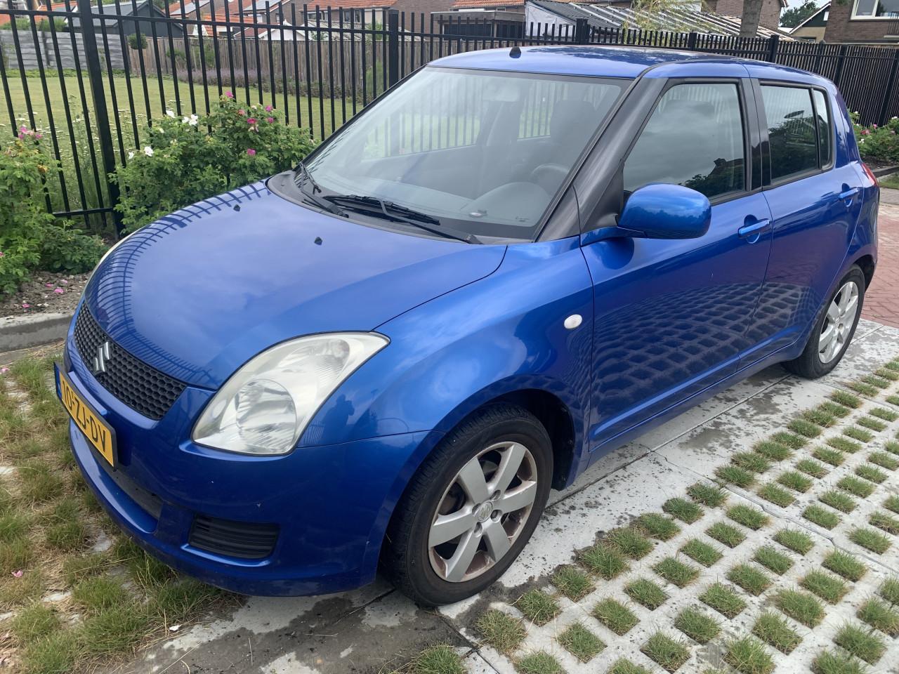 Suzuki swift 1,3