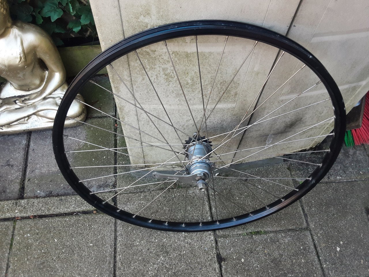 28 inch nexus achterwiel, 3 speed,terugtraprem
