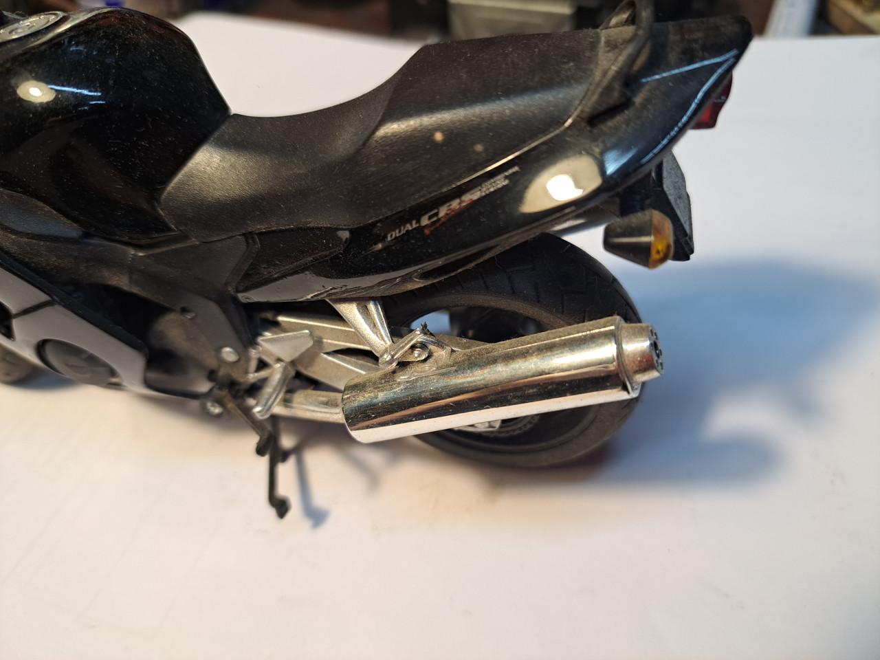 Modelbouw Honda CBR 1000 + Blackbird