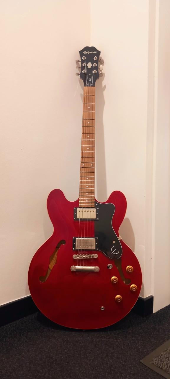 Epiphone eletrisch Gitaar met GRATIS versterker en kabel