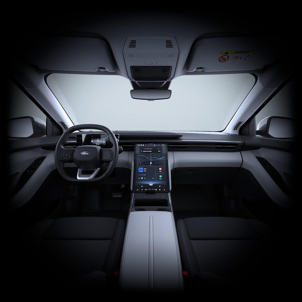 Ford Explorer style standard range rwd 52 kwh | nieuw te bestellen | €1000.