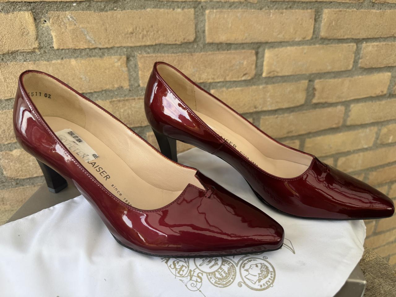 Peter Kaiser pumps