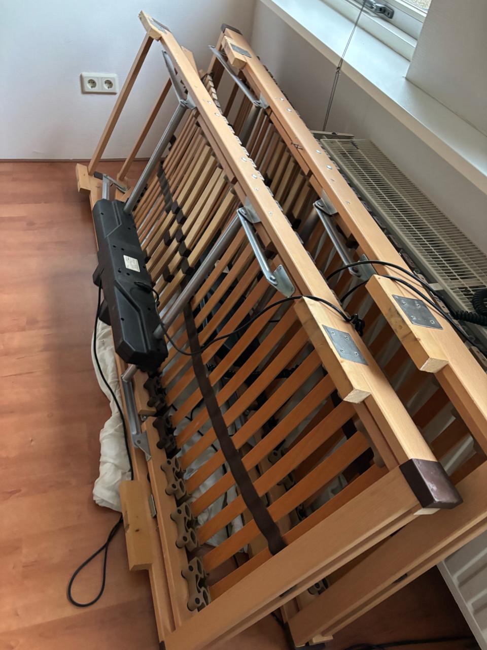 Electrisch verstelbare bedbodems 70/200