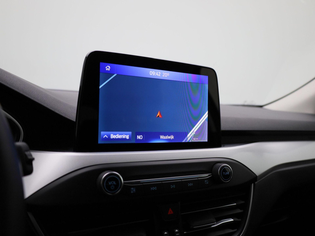Ford Focus 1.0 ecoboost trend edition business navigatie - parkeersensoren 