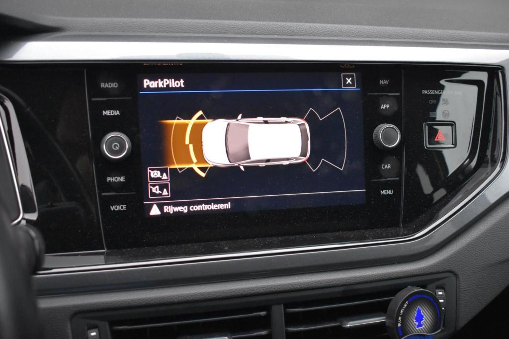 Volkswagen Polo 1.0 tsi highline | stoelverwarming | adaptieve cruise contr