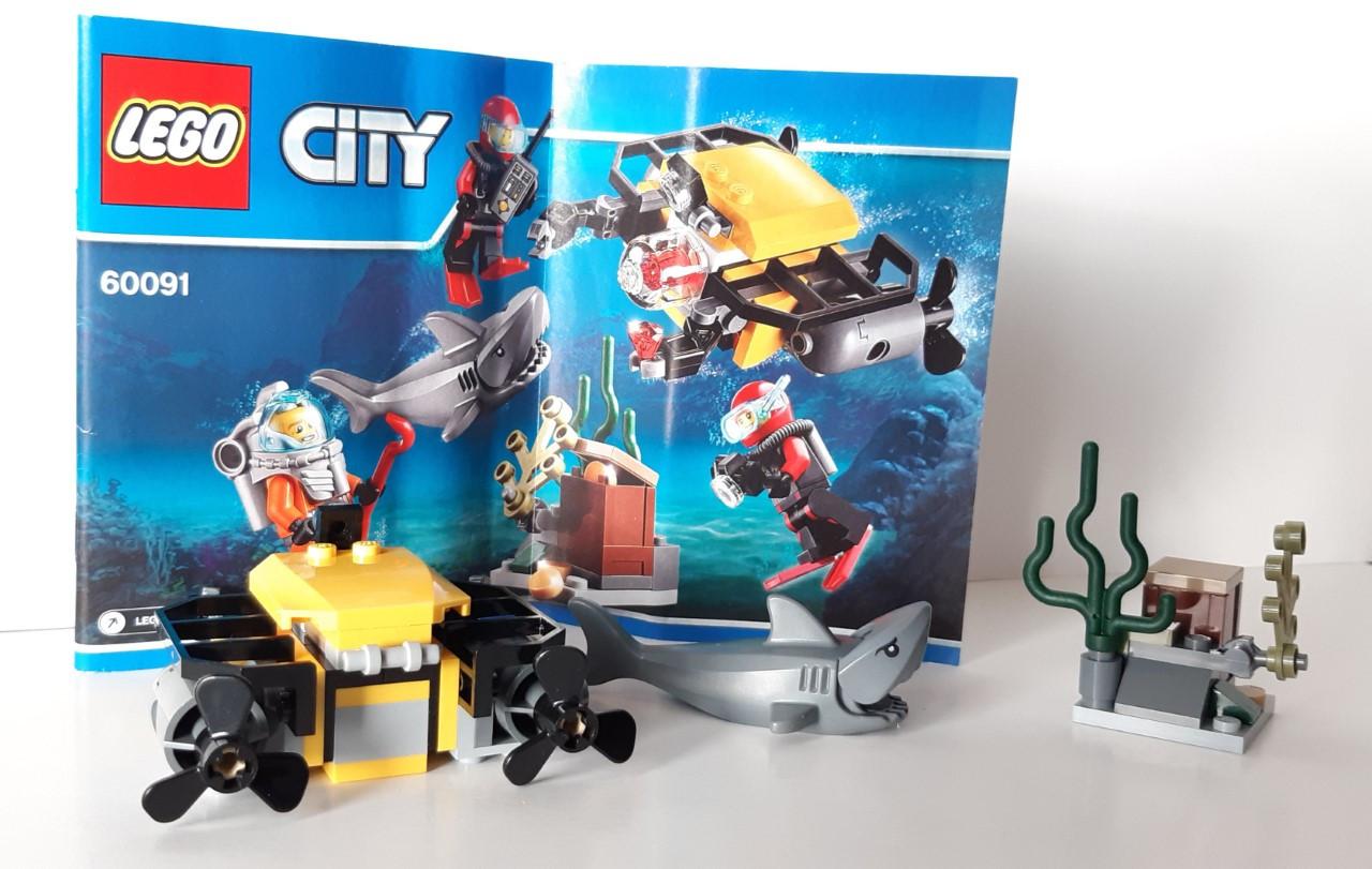 LEGO City 60091: Diepzee Starter Set,3 minifiguren + haai, boekje  + doos