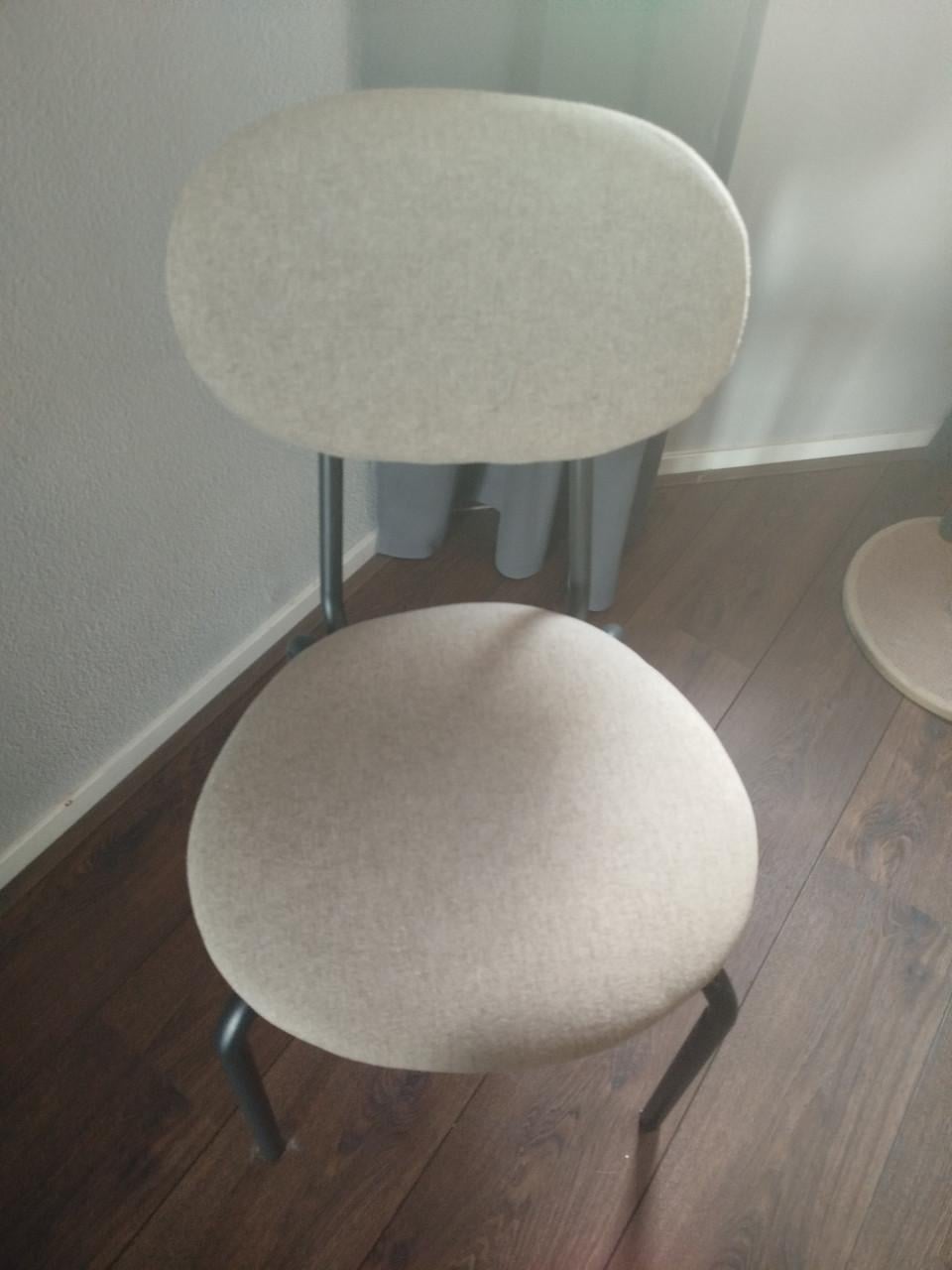 5 stoelen