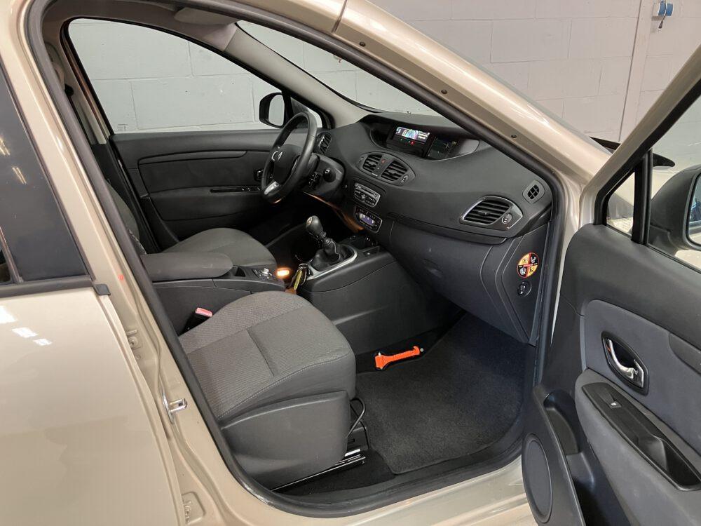 Renault Scenic 1.6 Parisienne