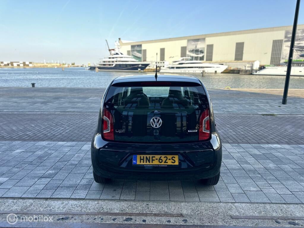 Volkswagen Up! 1.0 high up! BlueMotion Airco km111.711 Nap 5Deurs BJ2015