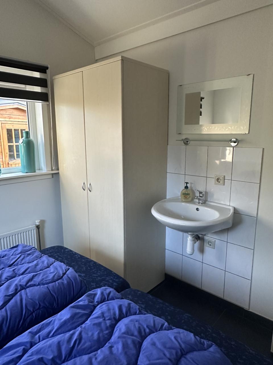 TE HUUR Westkapelle 6 persoons woning gemeubileerd