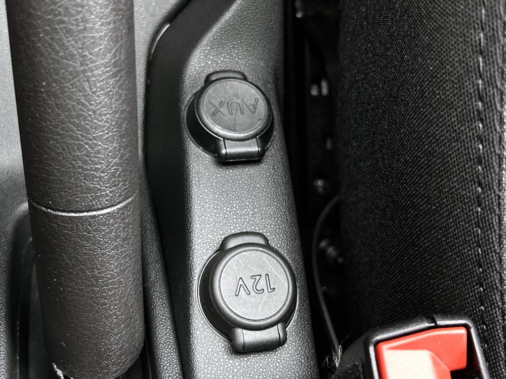 Citroen C3 82pk collection | rijklaar | parkeersensoren | navigatie | clima