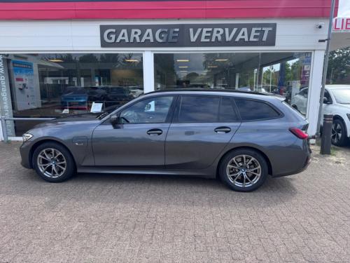 BMW 3-serie touring 320e business edition plus