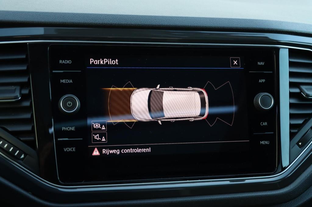 Volkswagen T-roc 1.5 tsi sport