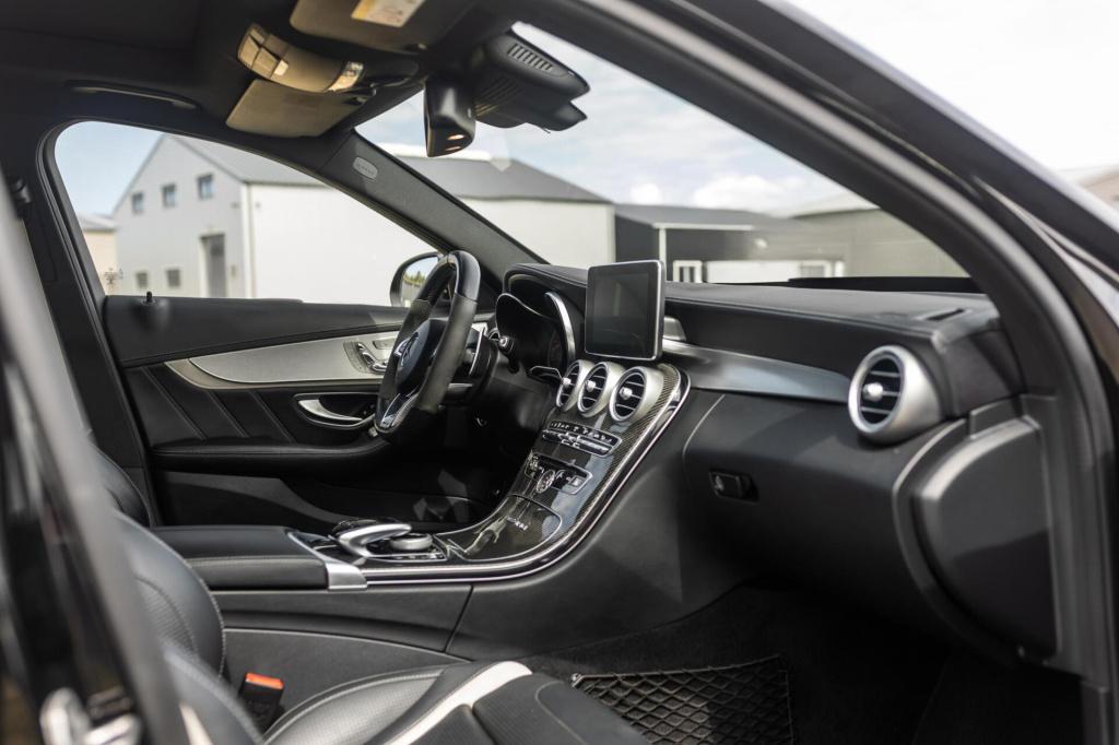 Mercedes-Benz C-Klasse estate amg 63 s / dealeronderhouden / burmester