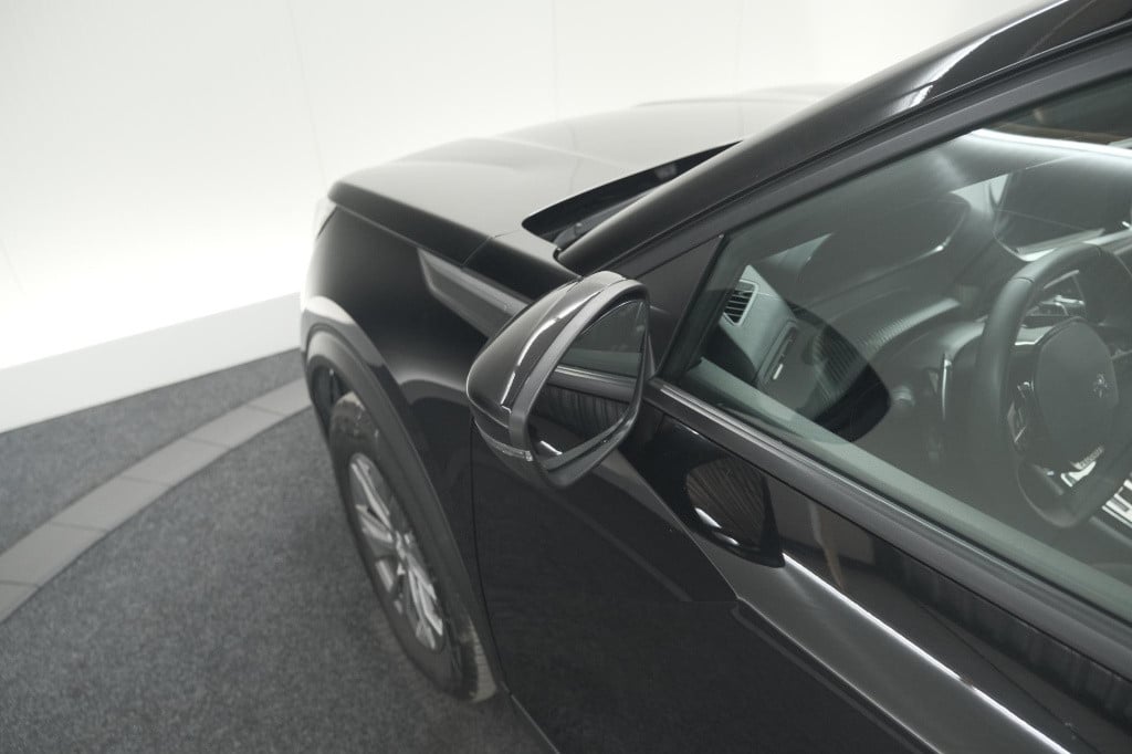 Peugeot 2008 puretech 130 eat8 active pack | parkeersensoren | apple carpla
