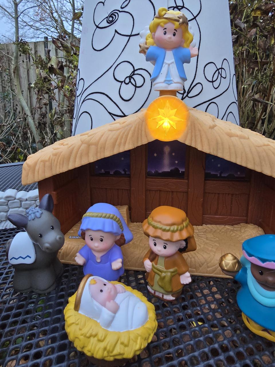 Fisher-Price  Little People   KERSTSTAL