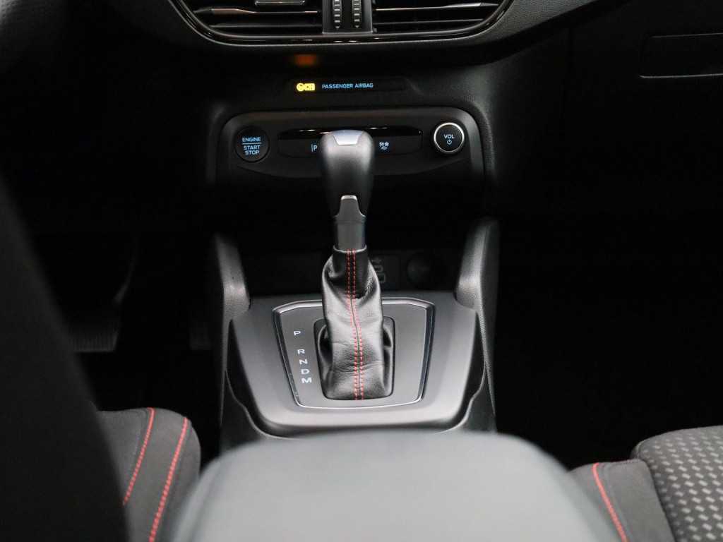 Ford Focus st line | automaat | climate control | cruise control | winterpa