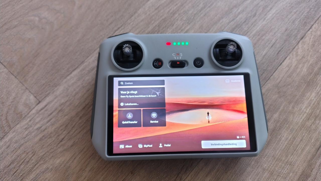 DJI RC (smartcontroller) RM330 in perfecte staat