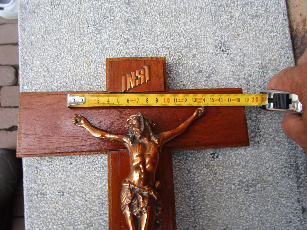 Vintage houten kruis beeld.