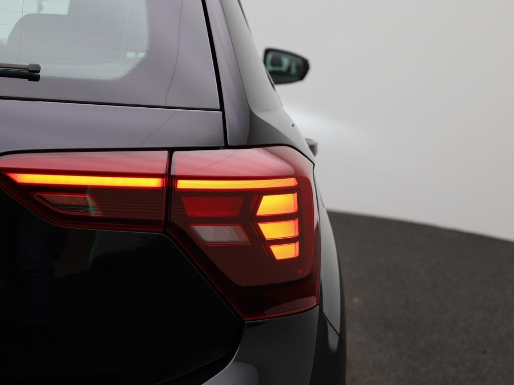 Volkswagen Polo 1.0 tsi life business | apple carplay / android auto | stoe