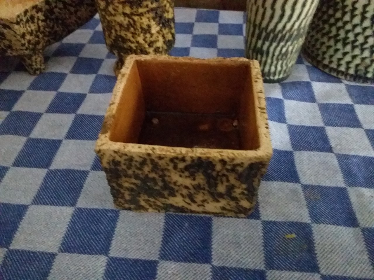 Vintage bloempotten berkenbast boomschors
