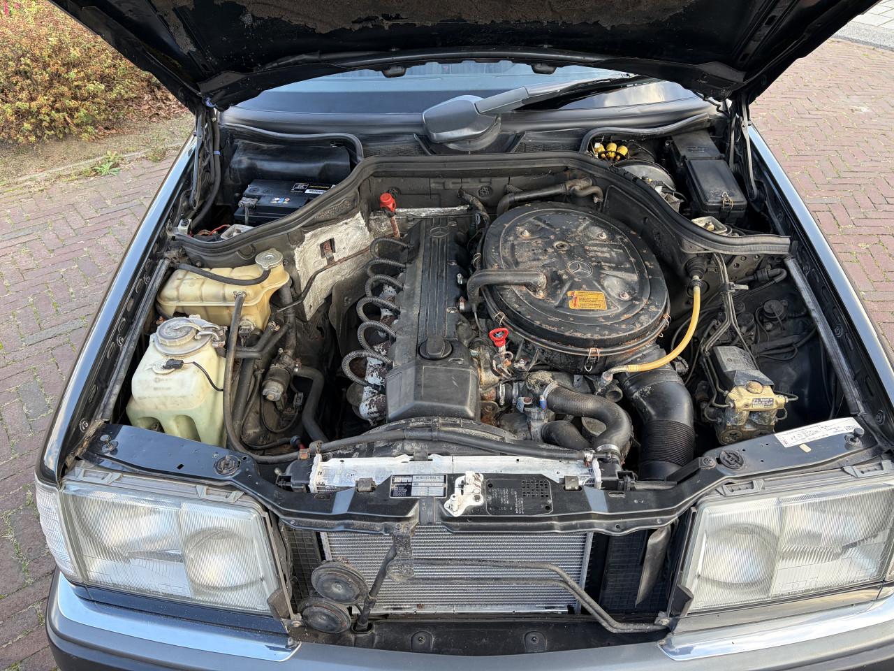 Mercedes Benz 300CE U9 te koop