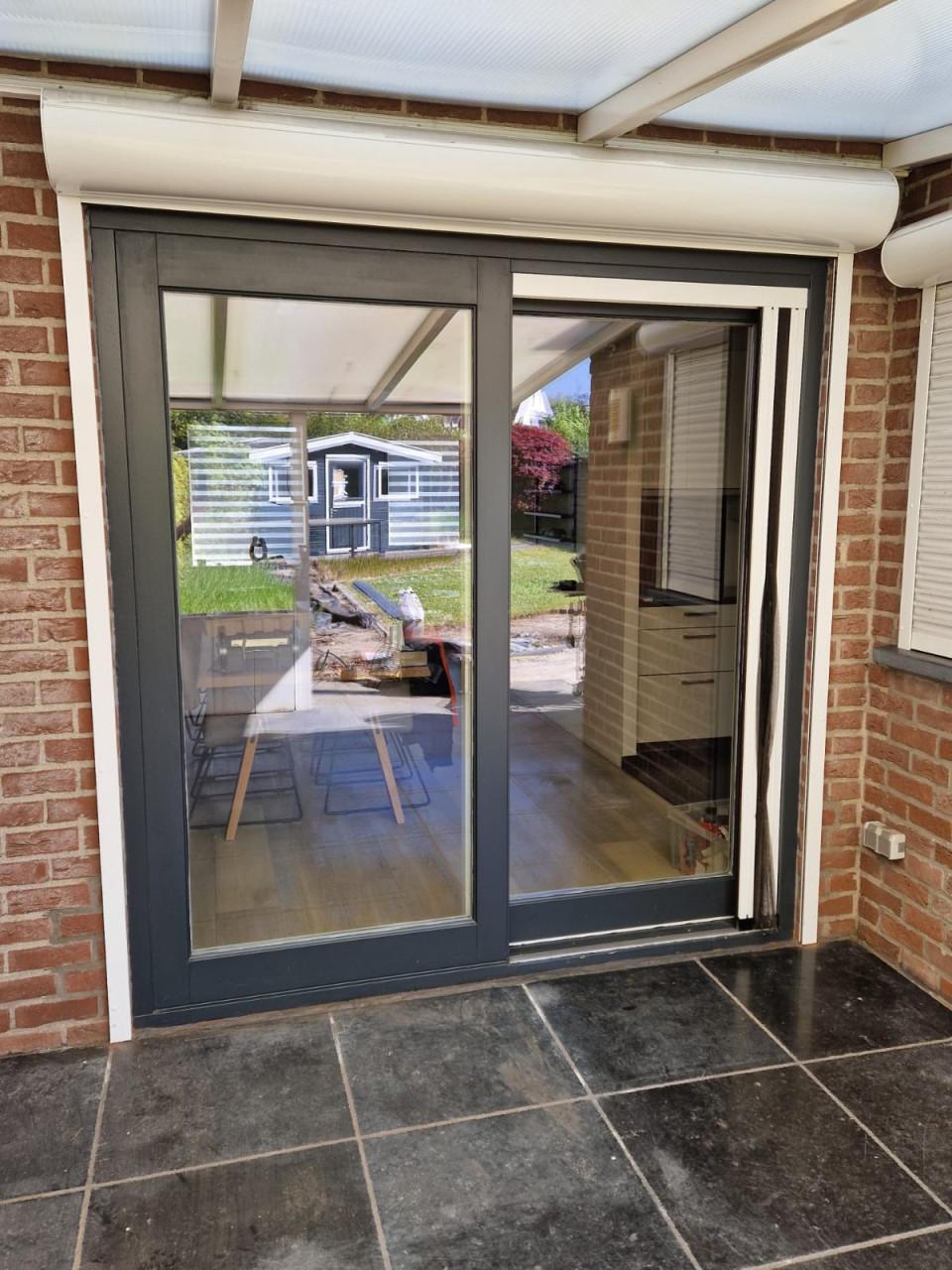 Schuifpui H 226 x B 216 evt incl rolluik