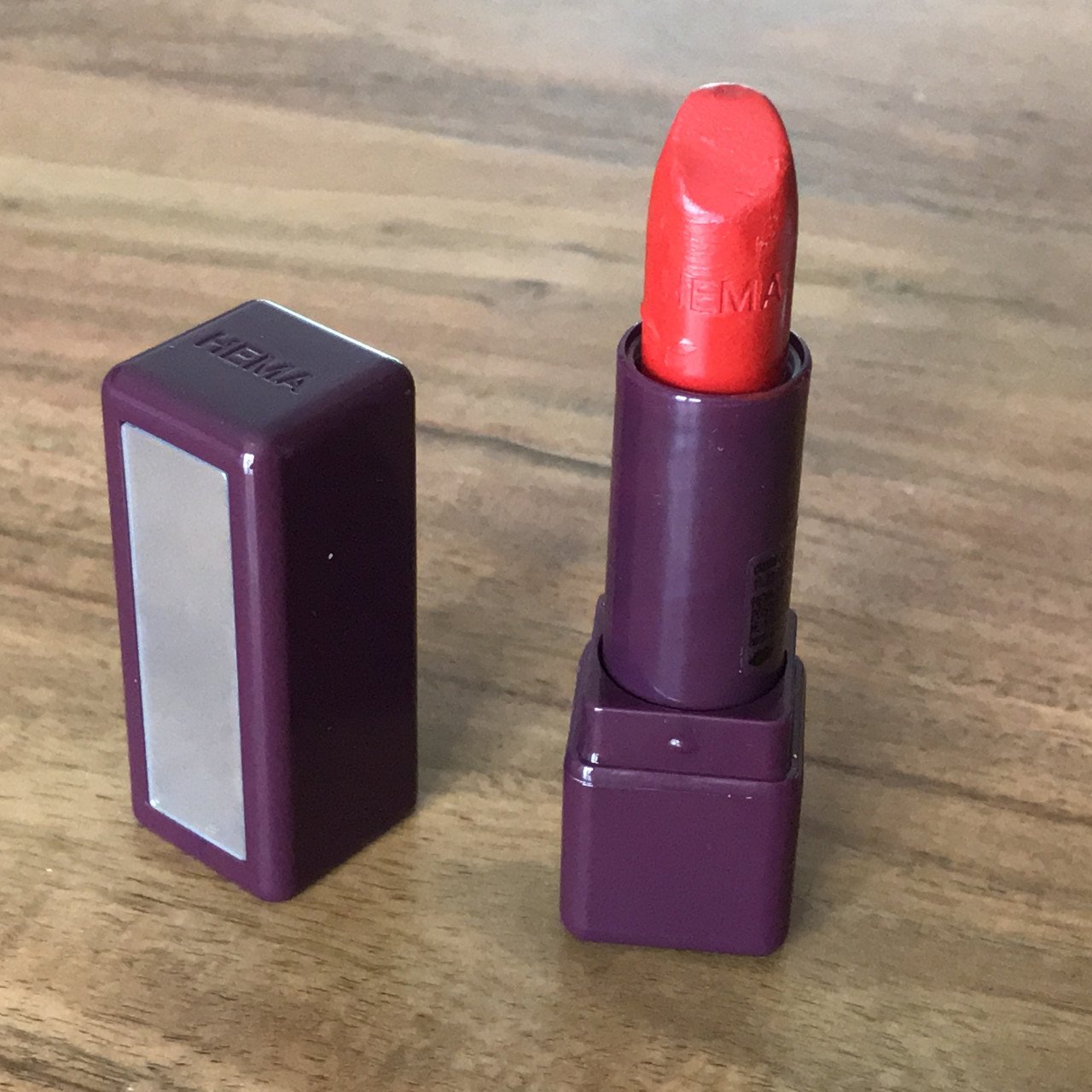 Nieuw HEMA LIPSTICK 24 Klassiek road