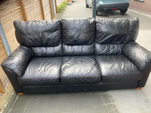 Bank 3 zits zwart gratis!