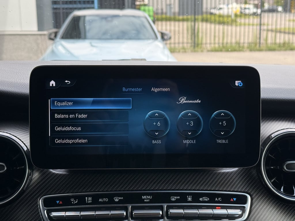 Mercedes-Benz V-Klasse 300d lang dc | amg | burmester | 360 camera | leder 