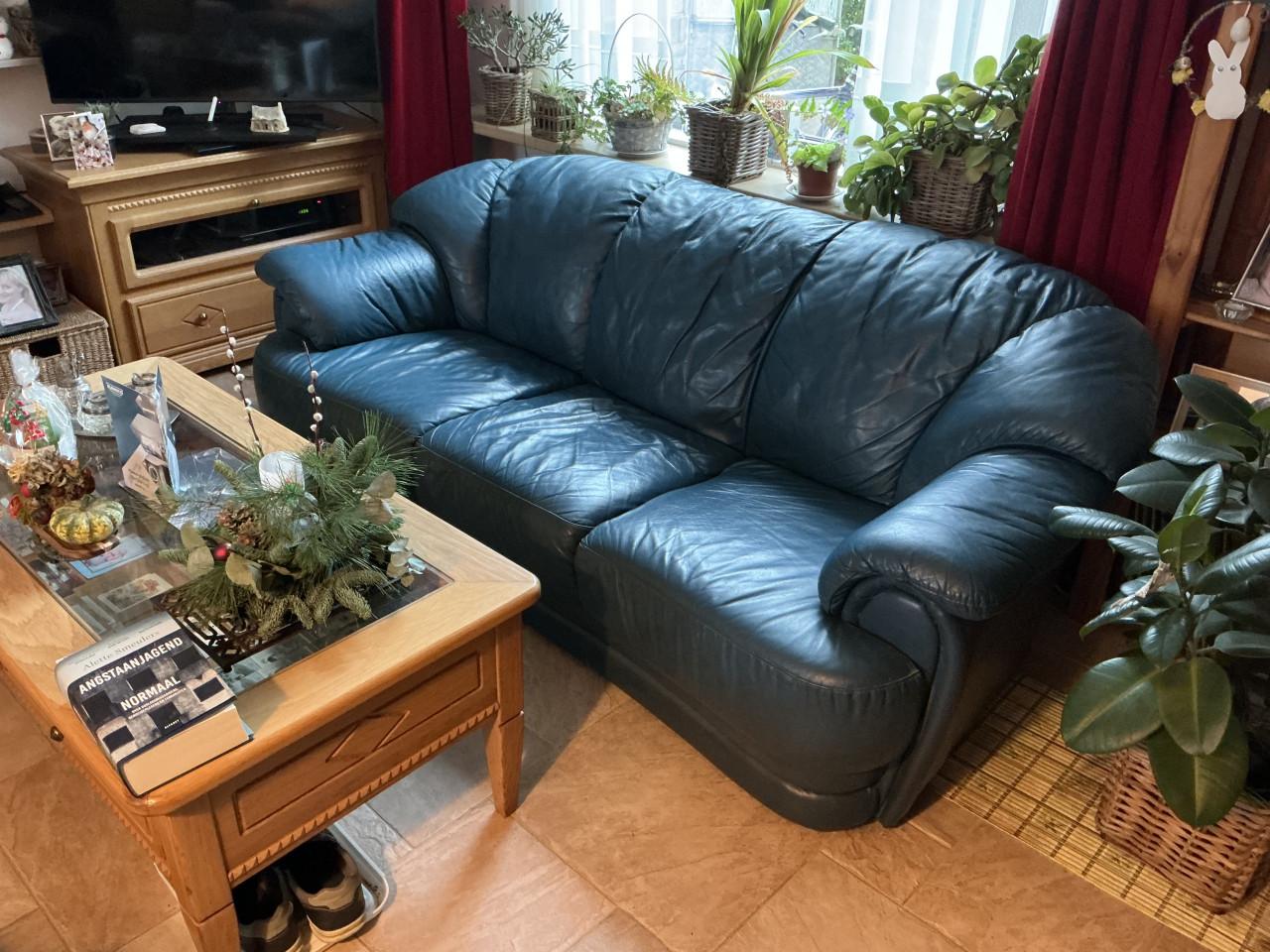 Gratis afhalen bank en fauteuil