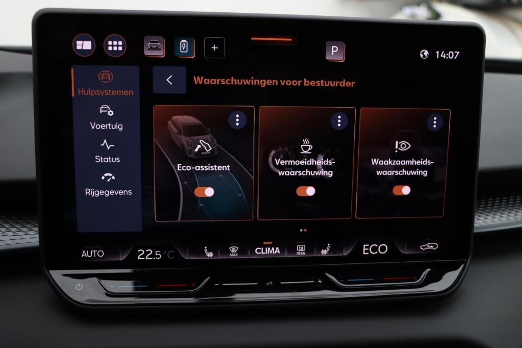 Cupra Terramar 1.5 tsi e-hybrid business 204pk dsg6 | soh 100% |