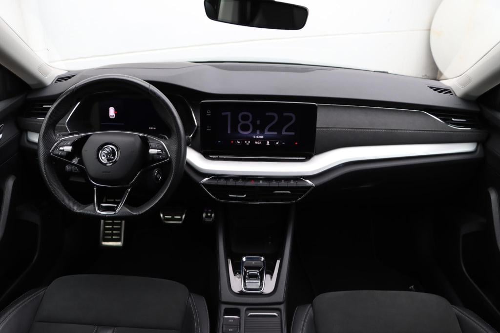 Skoda Octavia combi 1.4 tsi iv phev business edition plus 204pk dsg6