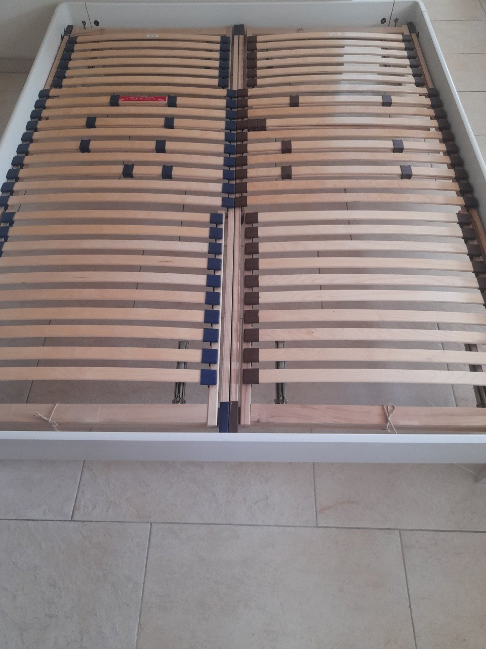 Auping bed 160 x 200 (in goede staat )
