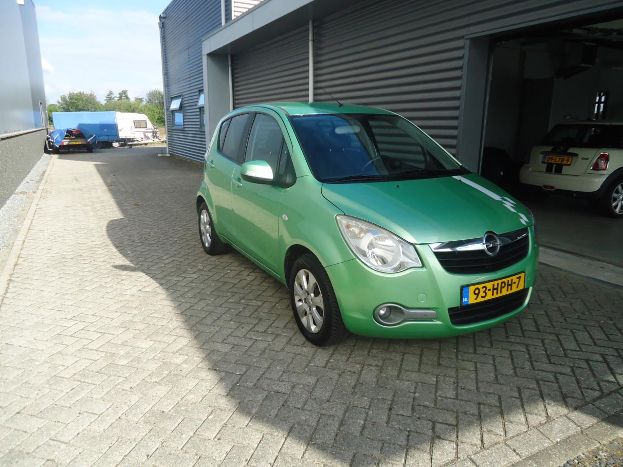 OPEL AGILA 1.2 5DRS TEMPTATION