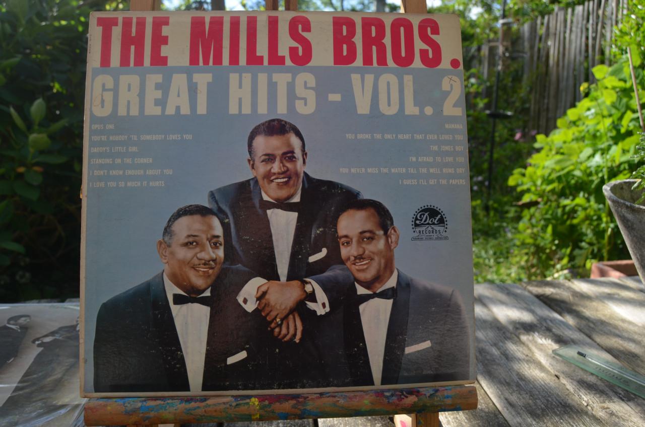Heel veel LP's Mills Brothers