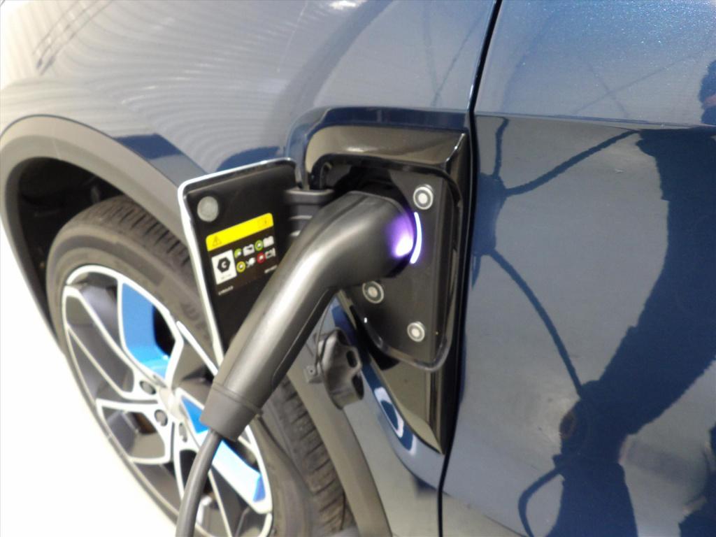 Lynk & Co 01 1.5td 261pk phev 7dcth