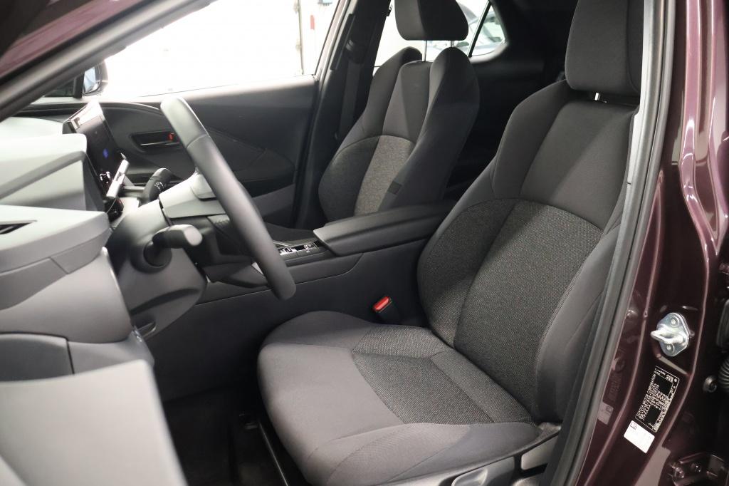 Toyota C-hr 1.8 hybrid 140 active