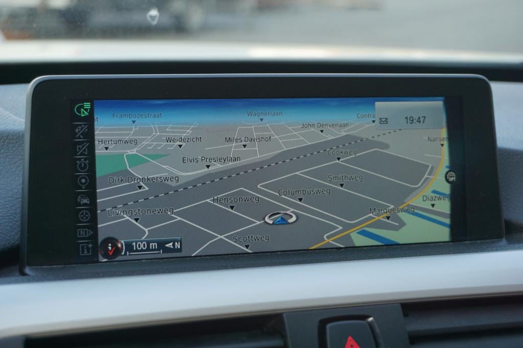 BMW 3-serie 320i efficientdynamics edition executive climate / navi / cruis
