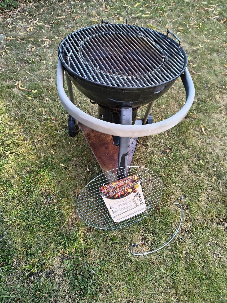 Gratis af te halen barbeque met accesoires