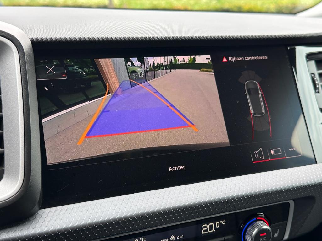 Audi A1 allstreet 30 tfsi 110pk s-tronic business edition | led | adap. cru