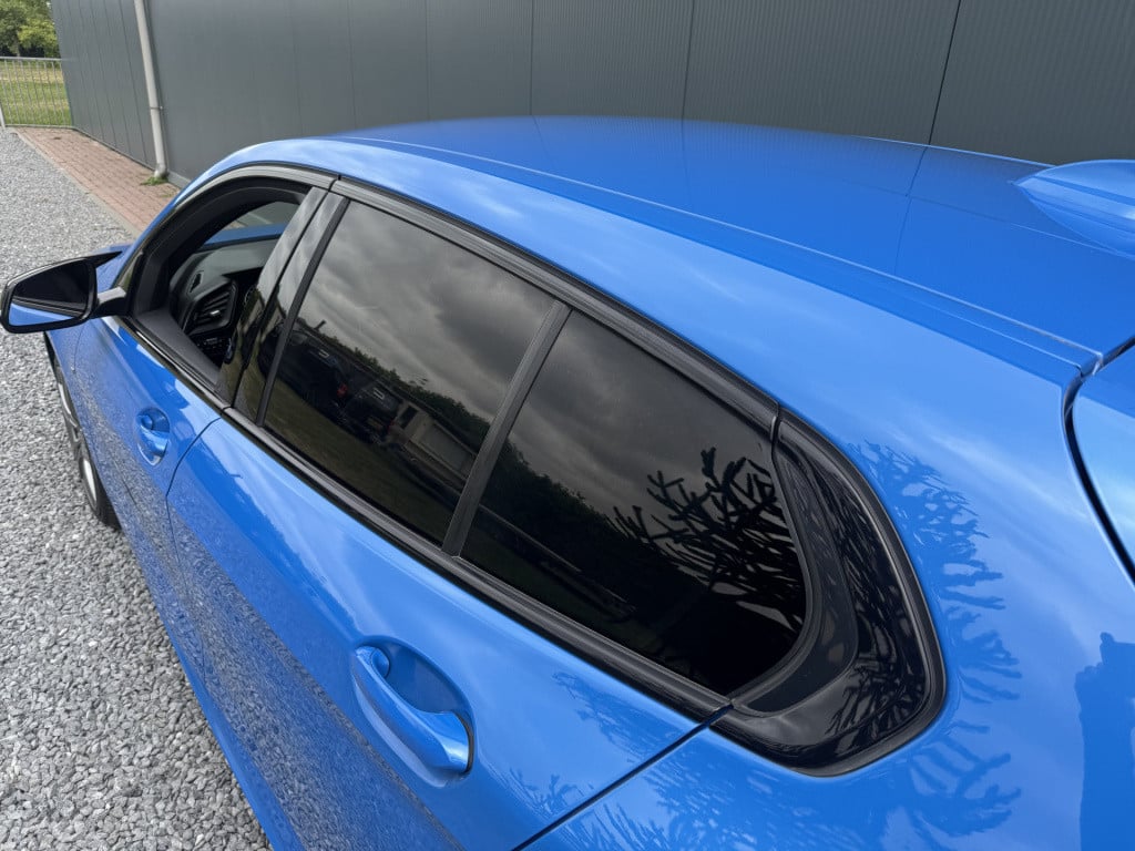 BMW 1 Serie 118i 140pk high executive m-sportpakket 5-drs