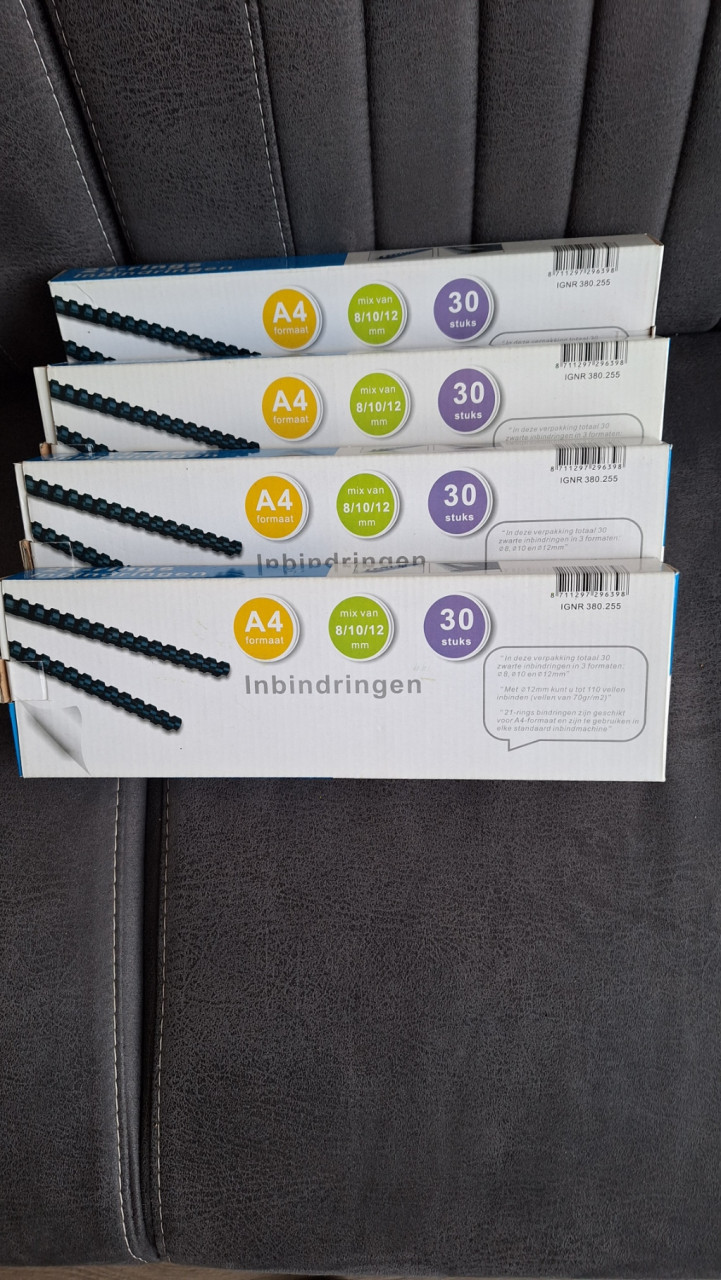 Pons bindmachine en 4 dozen inbindringen