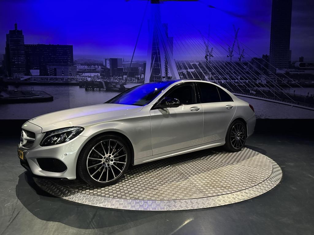 Mercedes-Benz C-Klasse 180 sport edition premium plus amg *pano*360camera*b